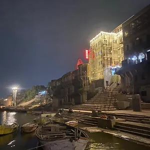 Отель Sita Palace On Heritage Ghats Of Benaras