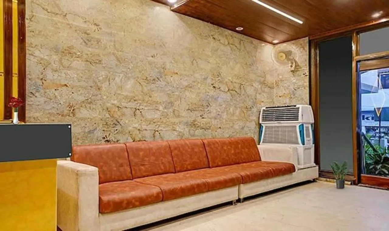 Отель Fabhotel K H Bar And Rest Варанаси